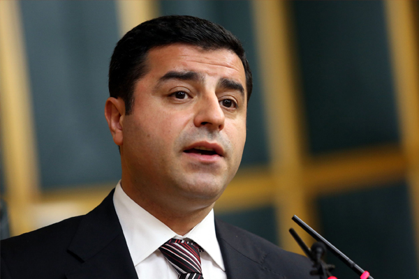 Demirtaş: AK Parti 3500 kişilik hile ekibi kurdu