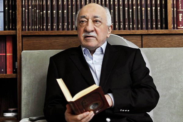 'Gülen talimatları için örgüt medyasını kullanıyor'