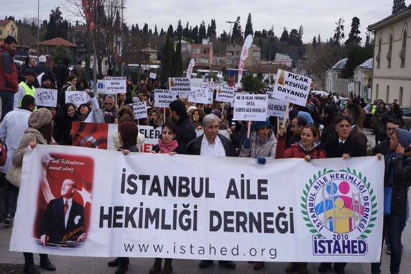 10 bin aile hekimi işsiz kalabilir