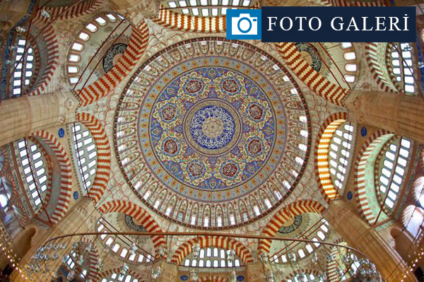 Dünyanın En Güzel Kubbeli Camileri