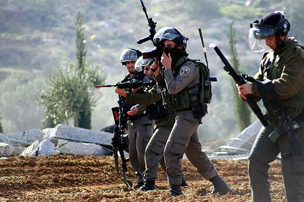 Batı Şeria'da 15 Filistinli gözaltına alındı