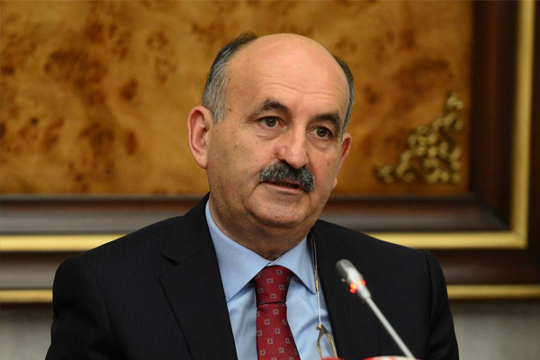 Müezzinoğlu vurulan başkanı ziyaret etti