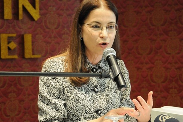 Bakan'dan yetim çocuklara maaş müjdesi