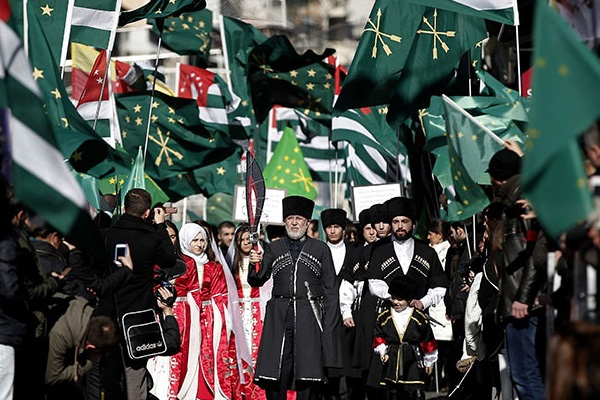 Çerkesler sürgünü anıyor