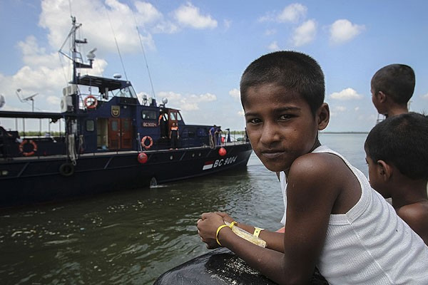 'Göçmen krizi' için Myanmar'a ziyaret