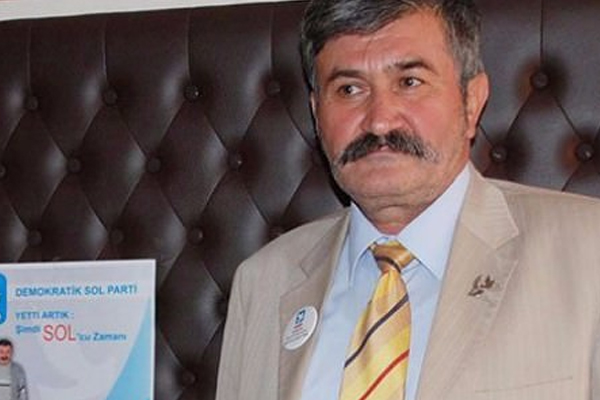 Rakı kadehli afiş istifa getirdi