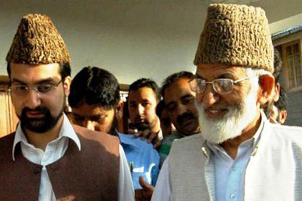 Hindistan, Keşmirli lidere pasaport vermiyor