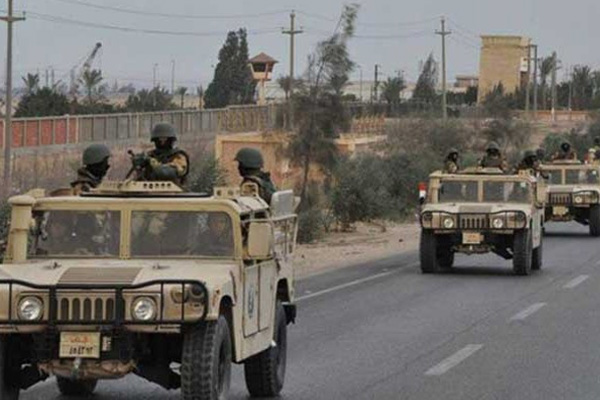 Mısır Ordusu'ndan Sina'da operasyon