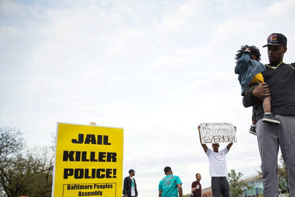 ABD'de polisleri jüri de suçladı