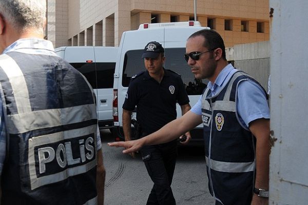 'Paralel yapı' operasyonu: 66 gözaltı