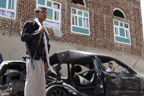 Yemen'de Şii camisine bombalı saldırı!