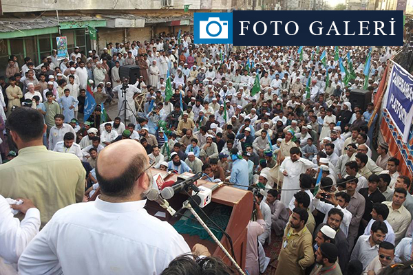 Pakistan'dan Mursi'ye Destek