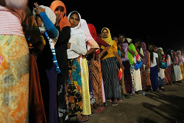 Arakanlı Müslümanların kamp esareti