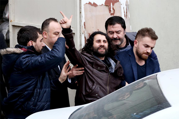 Yakup Köse tahliye oluyor