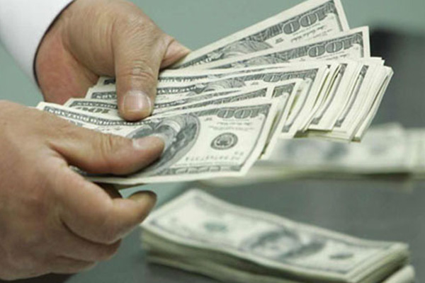 'Bakanlar 400 bin dolar maaş alıyor' iddiası