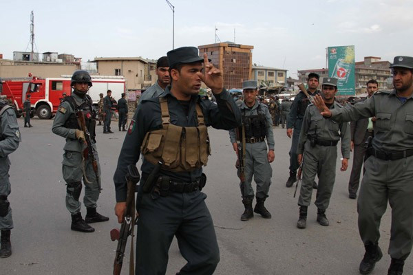 Afganistan'da 27 Taliban üyesi öldürüldü