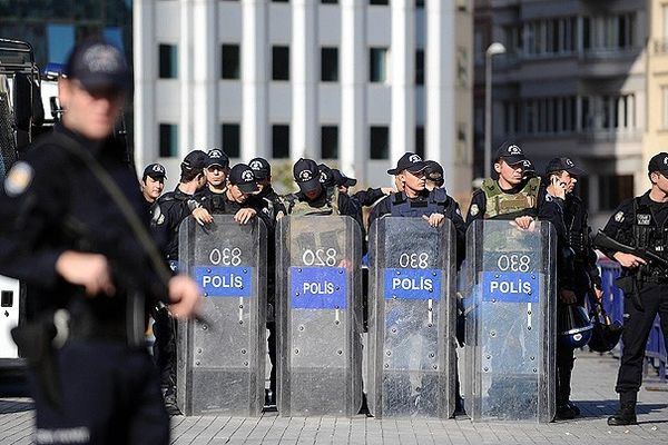 'Paralel Yapı' operasyonu'nda 20 kişi serbest