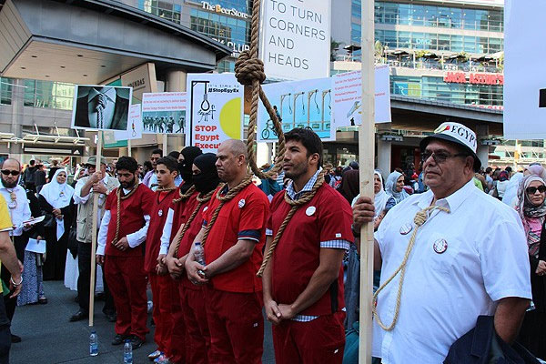 Mısır idamlarına 'sessiz' protesto