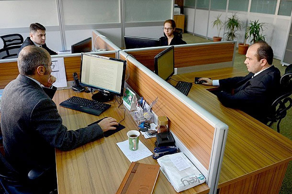 Başbakan'dan 'eş durumundan tayin' müjdesi