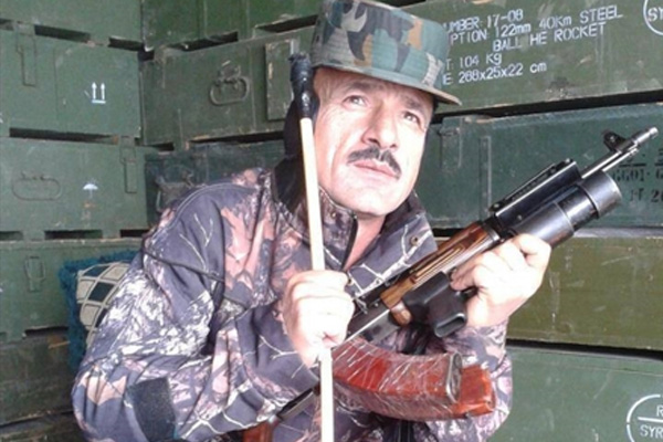 'Efsane Komutan' Esed'den böyle silah istedi