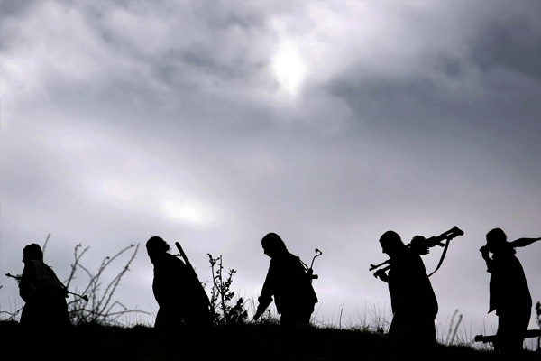 PKK ve peşmerge çatıştı : 2 ölü