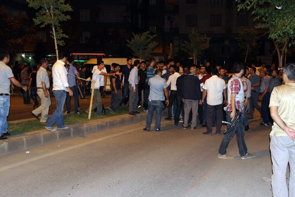 Diyarbakır'da HDP - Hüda-Par gerginliği