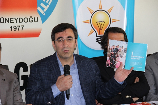 AK Parti'den Diyarbakır'a özel seçim bildirgesi