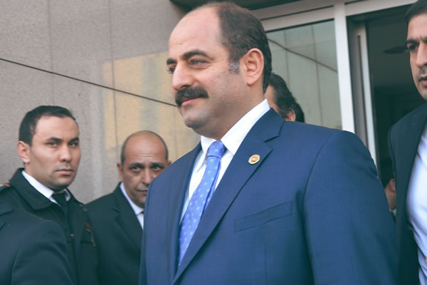 Zekeriya Öz: Hakimleri gözaltına alanlar suç işliyor