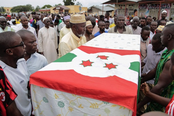 Müslüman muhalefet liderine cenaze töreni