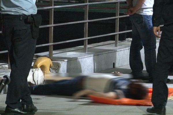 Galata Köprüsü'nde şüpheli ölüm