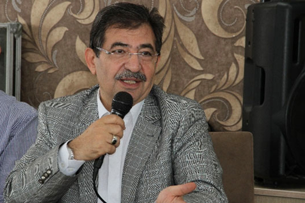 'Müslümanı Müslümana kırdırıyolar'