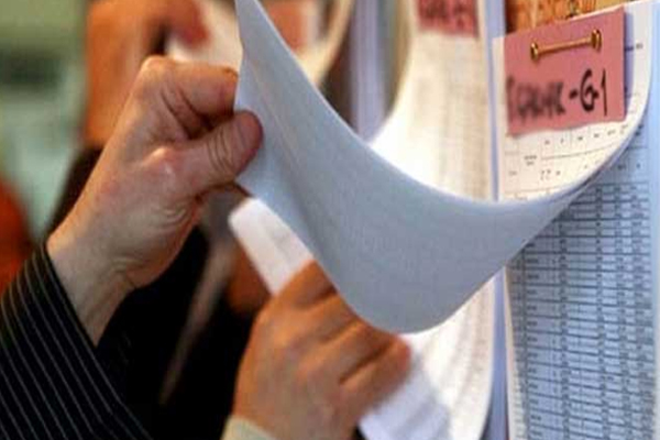 Van’da 700 seçmenin oyu Tokat’a nakledilmiş