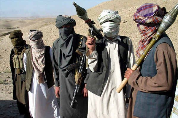 Taliban'dan intihar saldırısı: 2 ölü