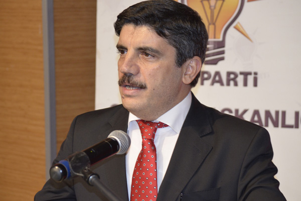 Aktay'dan 'salavatlı türkü' açıklaması