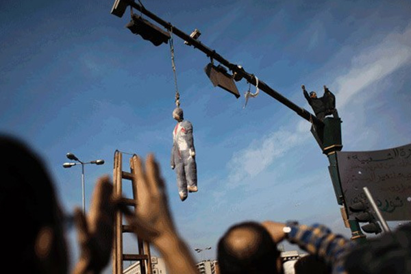 İran'da 22 mahkum idam edilmeyi bekliyor