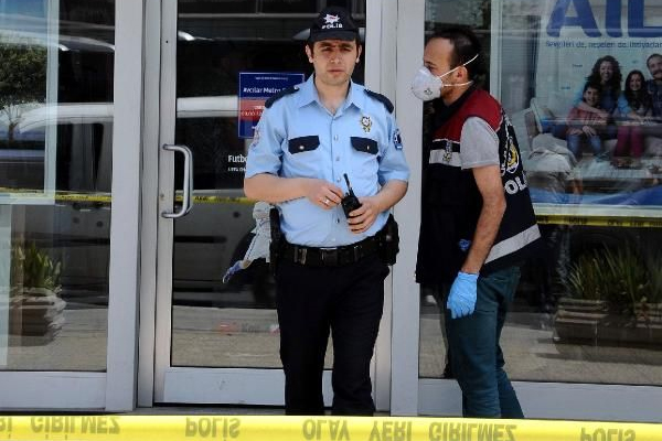 Avcılar'da silahlı banka soygunu