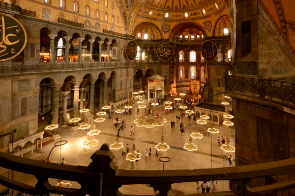 En çılgın seçim projesi Ayasofya olur