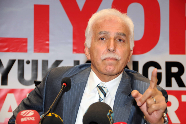 Saadet Partisi'nde 'Erbakan' adımı
