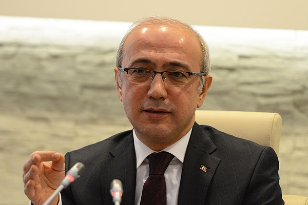 'Ülkeyi 70 sente muhtaç hale getirdiler'