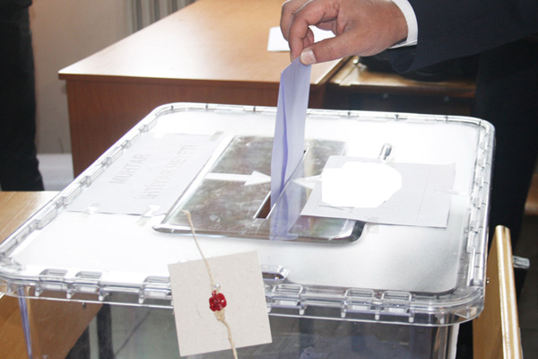 Seçimde hangi partide kaç kişi görevli?