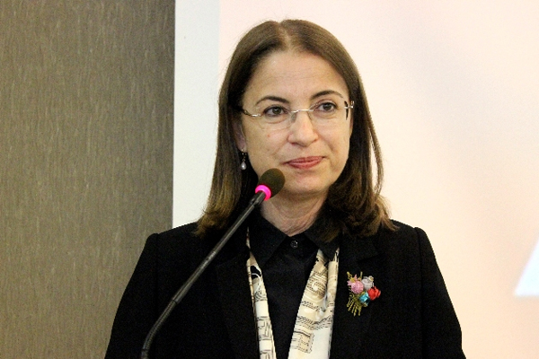 Bakan İslam’dan CHP'ye atasözlü gönderme