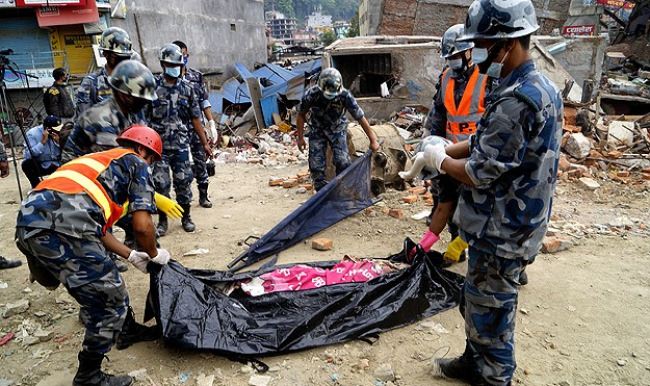 Nepal'de ölü sayısı 6 bin 260'a ulaştı!