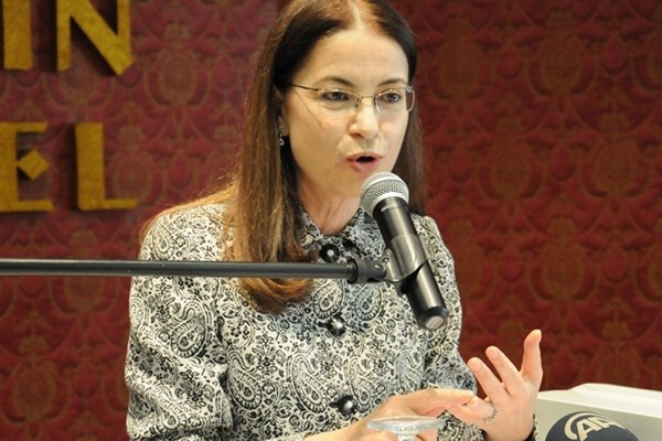 'Namuslu insanlar yeniden idareye gelmeli'