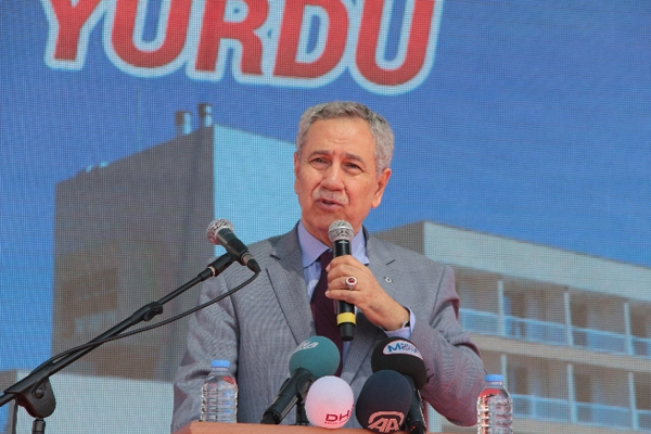 'Böyle kıytırık partililerle Türkiye nereye gidebilir'