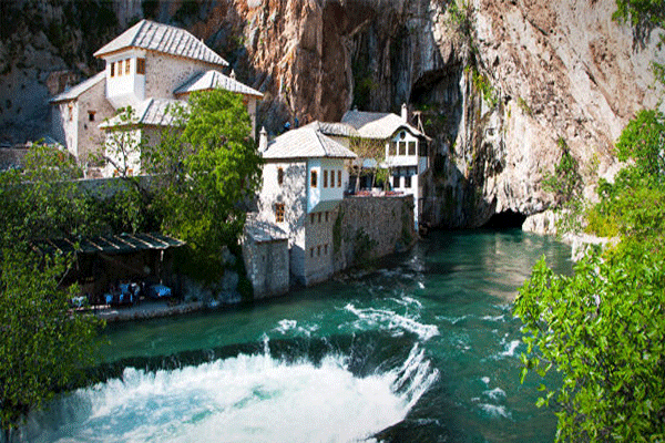 Tarihi Blagay Tekkesi 'Gülenci'lerden alındı