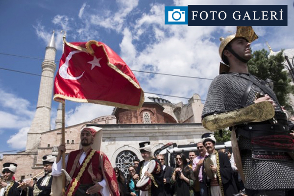 İstanbul'un fethinin 562. yıl dönümü