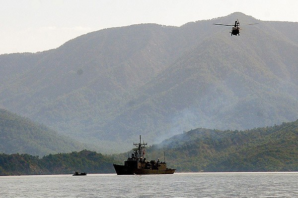 Koalisyon güçleri Yemen'e çıkarma yaptı