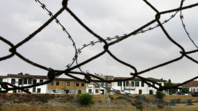 Guardian: Adanın yeniden birleşmesi için gerçek bir umut..