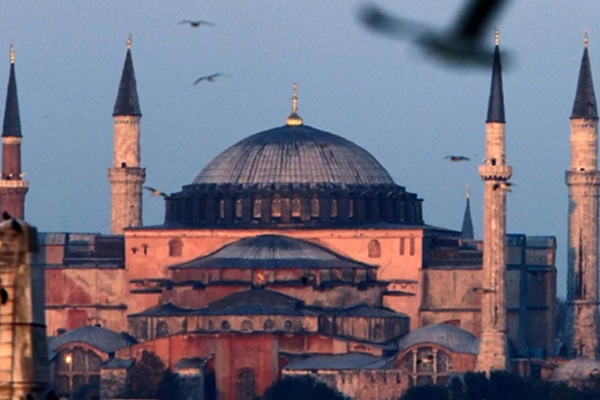 Ayasofya açılırsa Türkiye'nin üzerindeki musibet biter