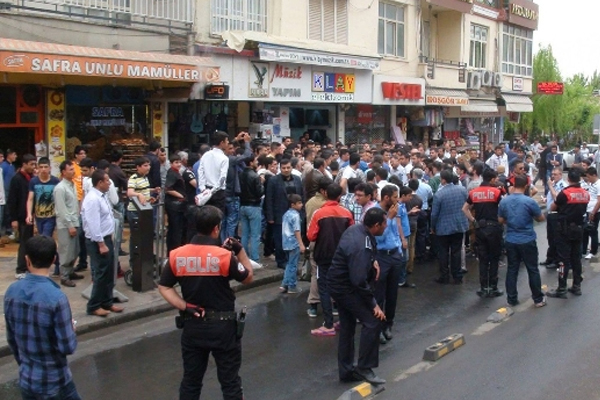 Şanlıurfa’da Suriyeli gerginliği: 3 yaralı